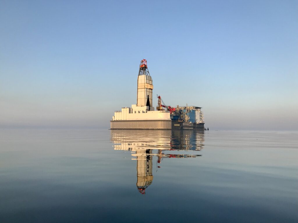 Pressefoto_Bohr- und Förderinsel Mittelplate_2020_02_ Credit - Wintershall Dea_Sebastian Weihs